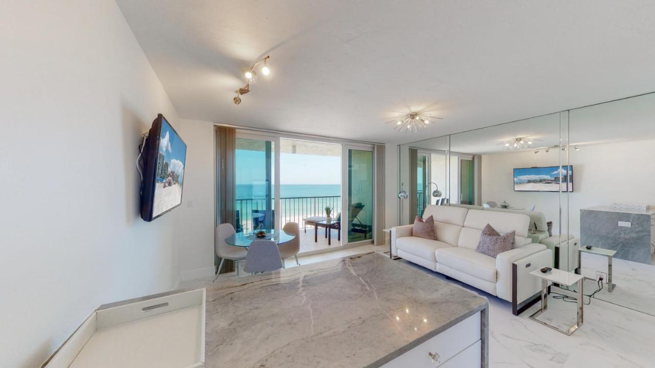 Totally Renovated Beachfront Condo At Apollo! Marco Island Eksteriør billede